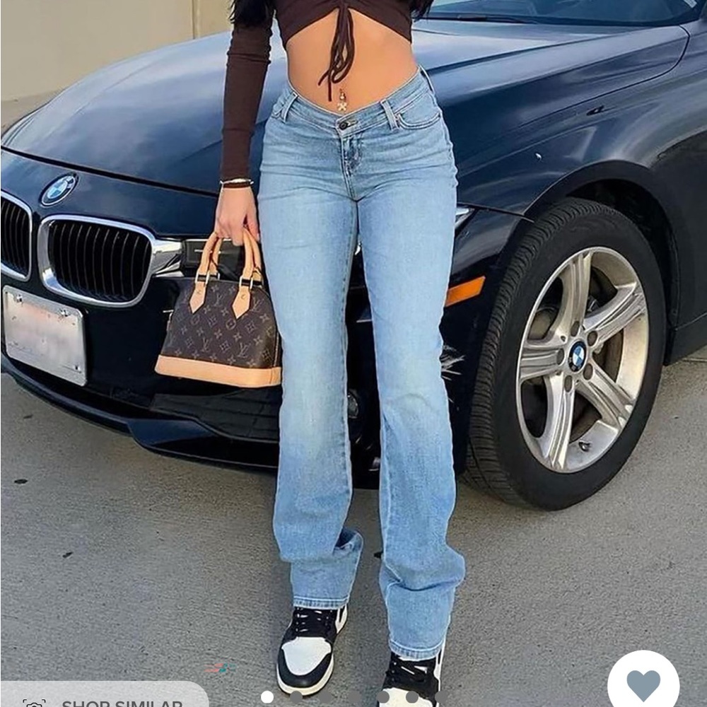 V cut fashion nova straight let jeans